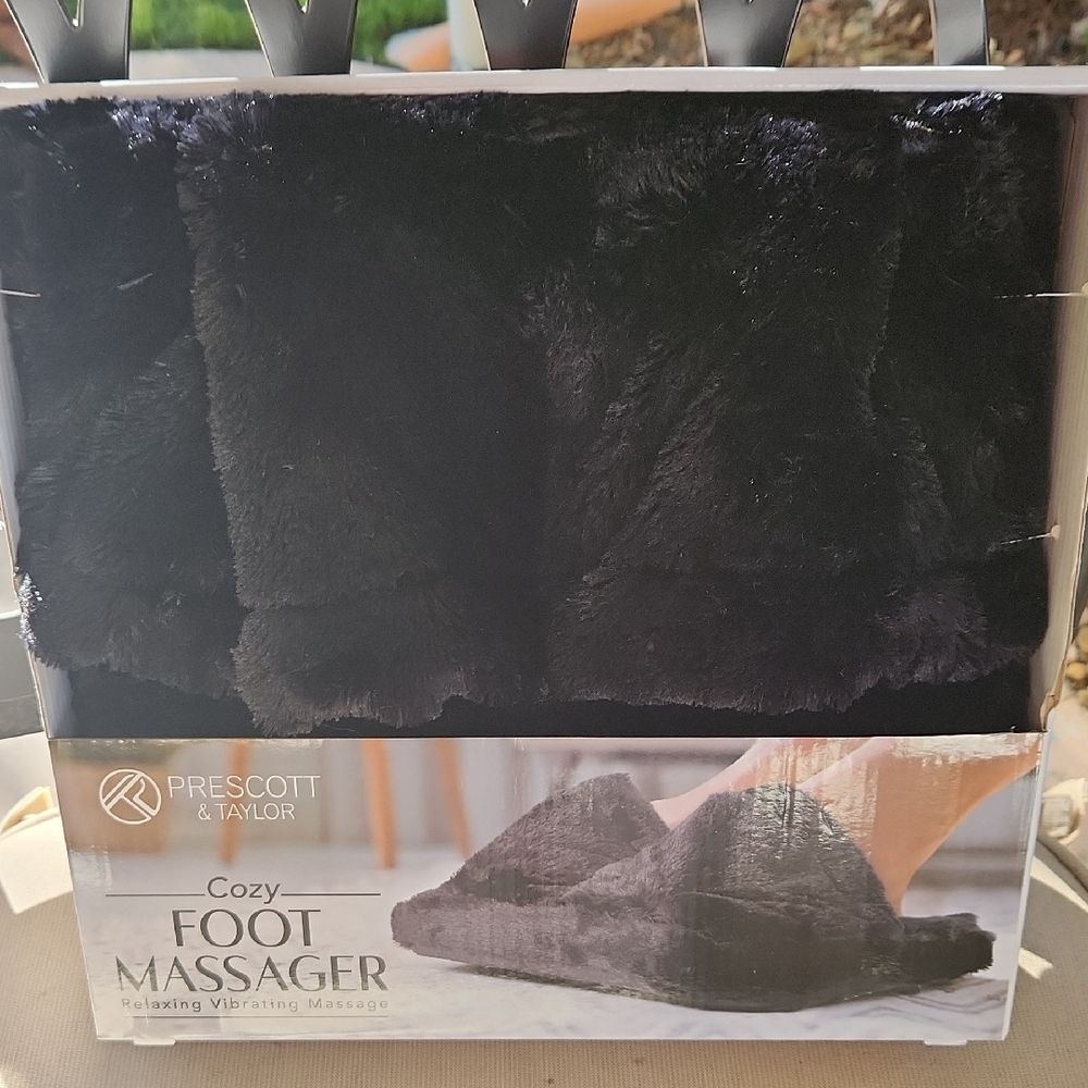 Prescott & Taylor Black Cozy Foot Massager
